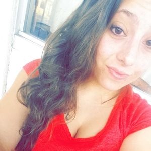 Meet your Posher, Adonica